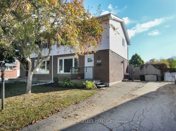 295 Admiral Dr, London, ON N5V 1J2