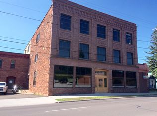 424 Hancock St, Hancock, MI 49930