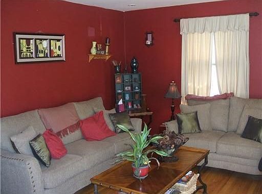 2nd image of 26 Seymour Ave