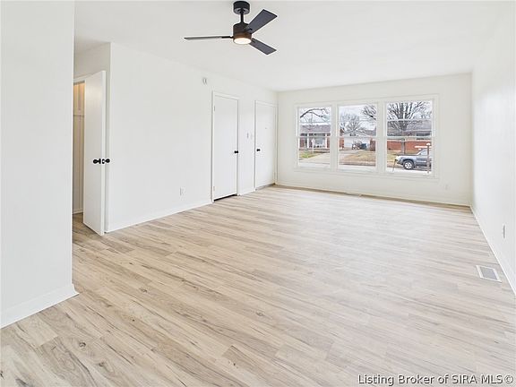 5th image of 610 Tucker Avenue