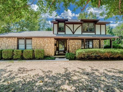 1020 E James St, Derby, KS, 67037