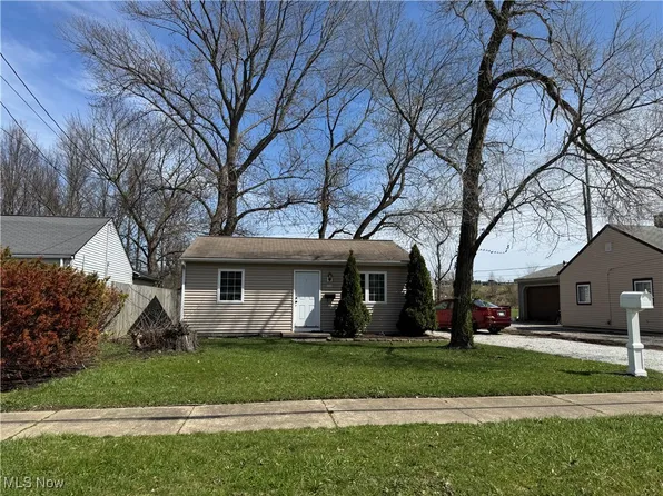 718 Hine Ave, Painesville, OH 44077