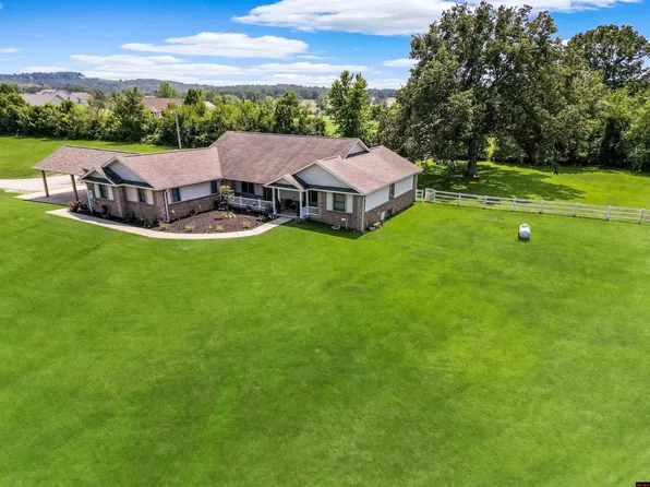 4426 West Rd, Mountain Home, AR 72653
