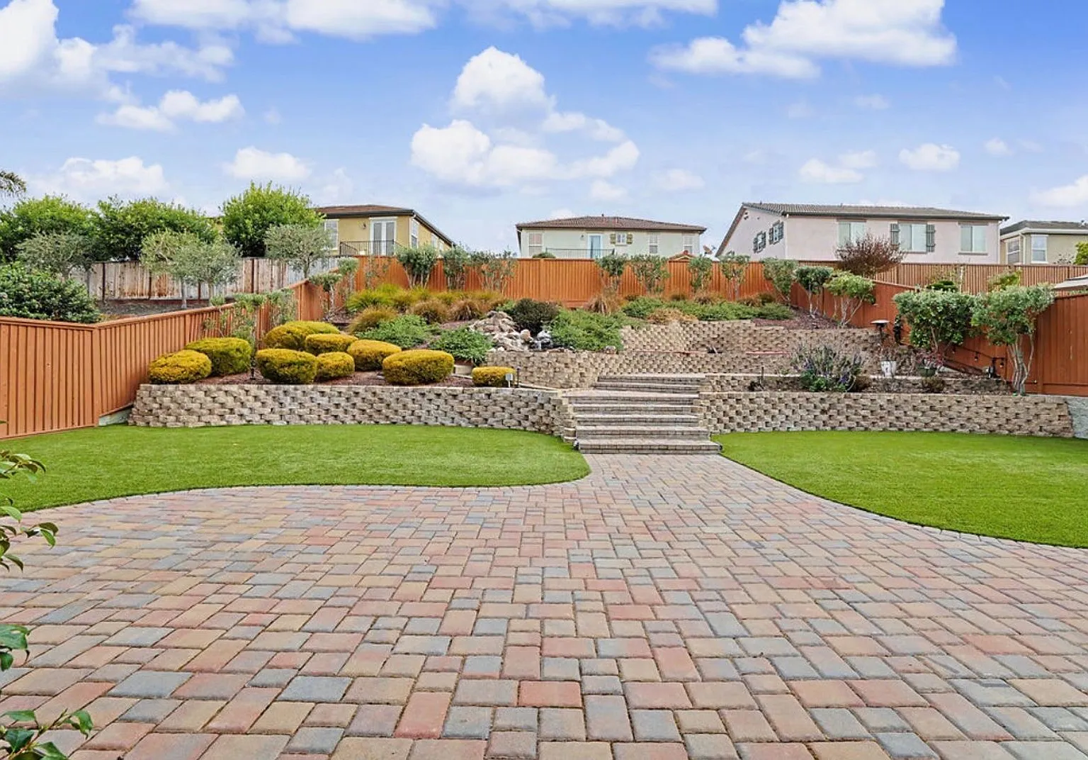 Seaside Highlands | 4 Bedroom | 2.5 Bath - Available Now — Photo 2