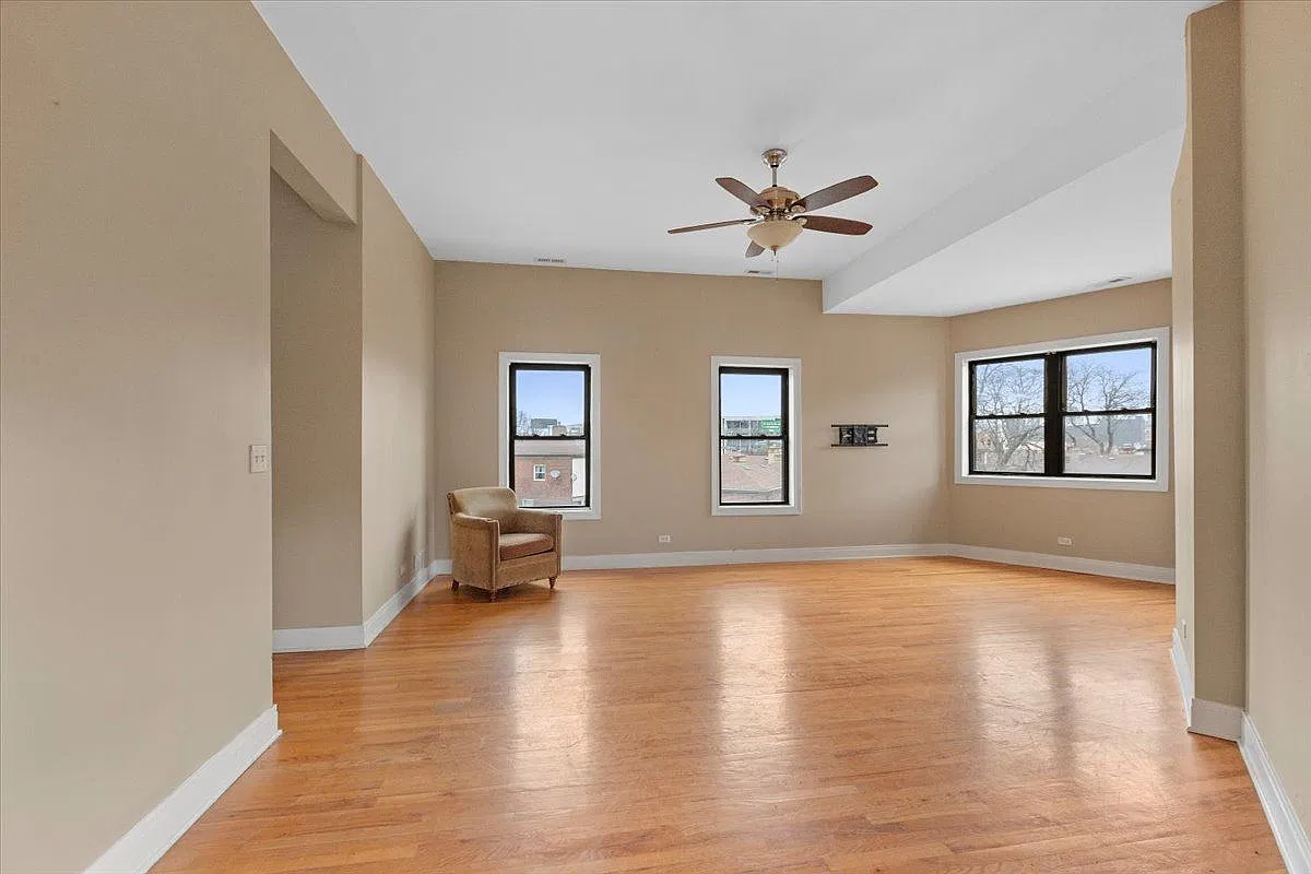2 bed, 1.0 bath, 1200 sqft, $2,995 — Photo 4