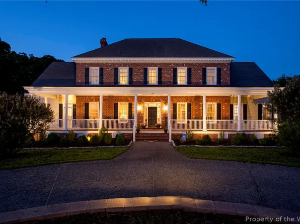 109 Lakeview Dr, Toano, VA 23168
