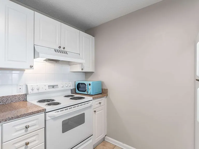 2025 Woodmont Blvd #341 — Photo 3