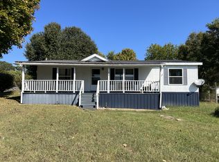 11 Maple Dr, Rock Island, TN 38581