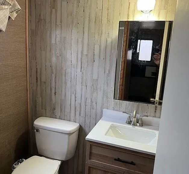 6084 Bay Village Dr — Photo 9