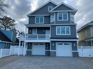 31 Wilkins Rd, Toms River, NJ 08753