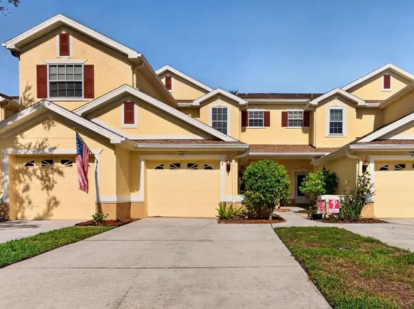 648 Spring Lake Cir, Tarpon Springs, FL 34688