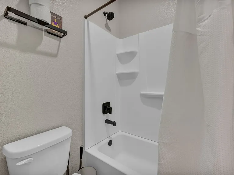 150 Rissone Ln #1 — Photo 40