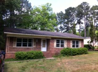 407 Rosa Hill St, Edgefield, SC 29824