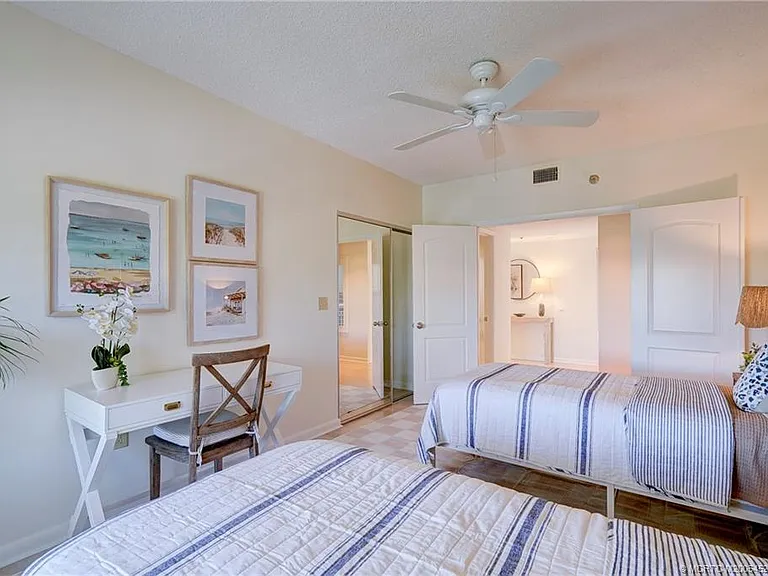184 NE Edgewater Dr #1206 — Photo 41