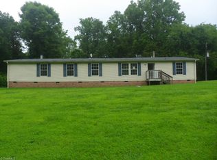 3211 Midway School Rd, Winston Salem, NC 27107