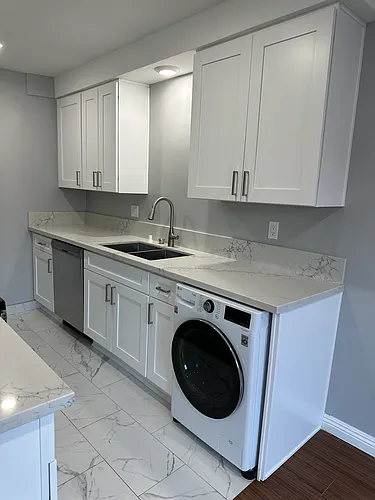 11711 Mayfield Ave #12 Photo 1
