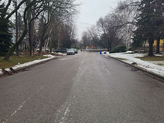 5th image of 1 View St