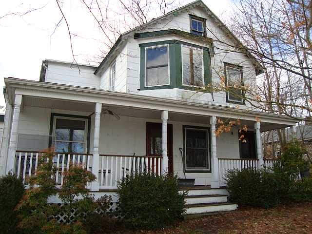1st image of 85 Academy Ave