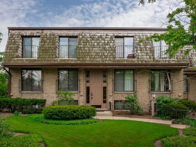 1700 Northfield Sq APT C, Northfield, IL, 60093