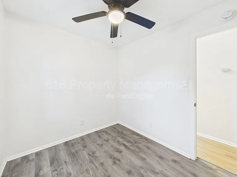 11018 Booth Ave — Photo 13