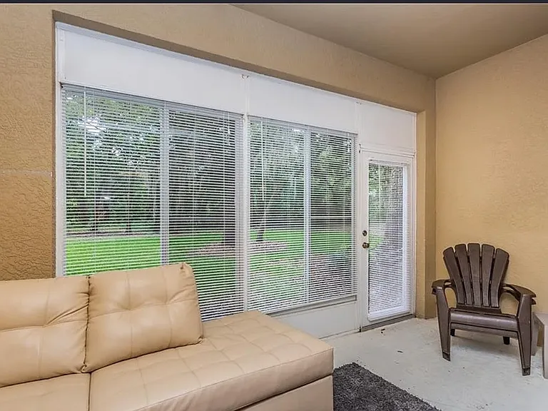 2435 Earlswood Ct — Photo 13