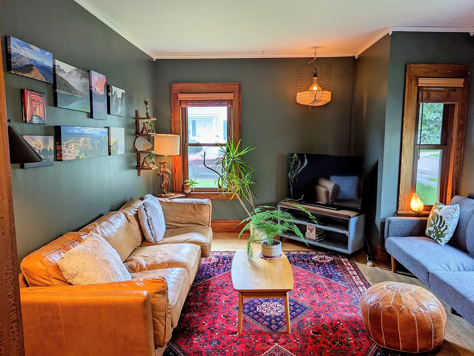 3 bed, 1450 sqft, $3,300 — Photo 1