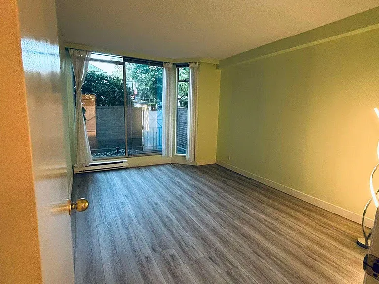 2668 Ash St #204 — Photo 3
