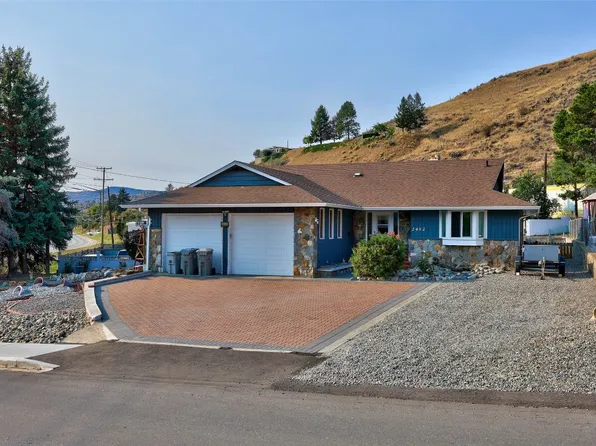2402 Parkview Dr, Kamloops, BC V2B 7J1