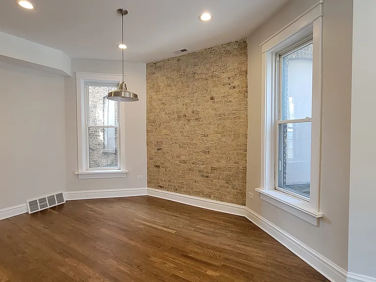 3535 N Sheffield Ave #2S — Photo 12