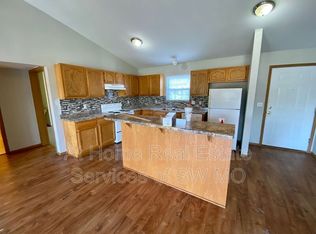 858 S Campbell Ave APT 202, Springfield, MO 65806
