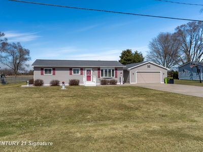 1600 Hotchkiss Rd, Freeland, MI, 48623