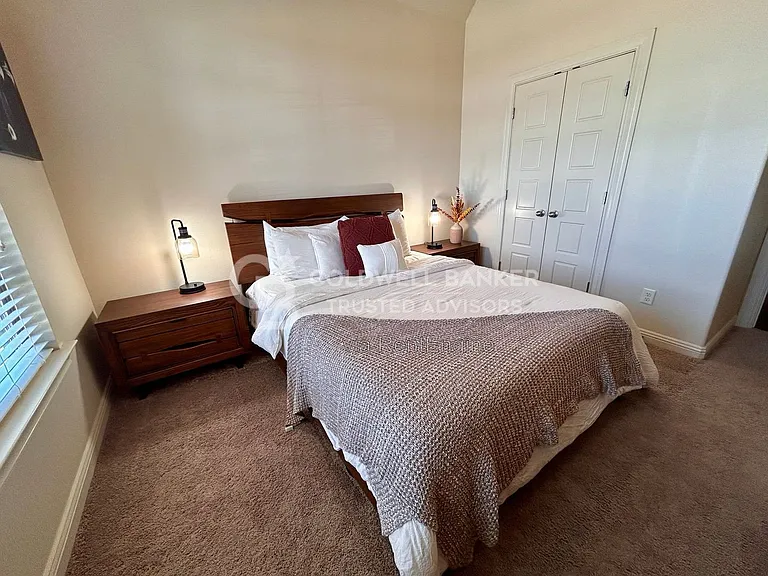 10317 Vernon Dr — Photo 20