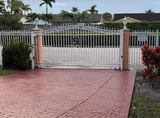 3902 SW 144th Ave #1, Miami, FL 33175