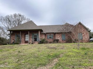 132 Sharon Rd, Canton, MS 39046