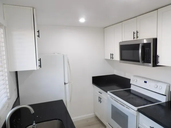 4085 49th St APT 2, San Diego, CA 92105