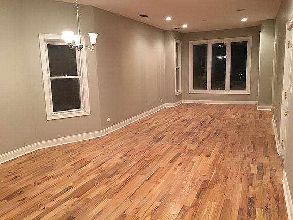3rd image of 1831 N Kimball Ave