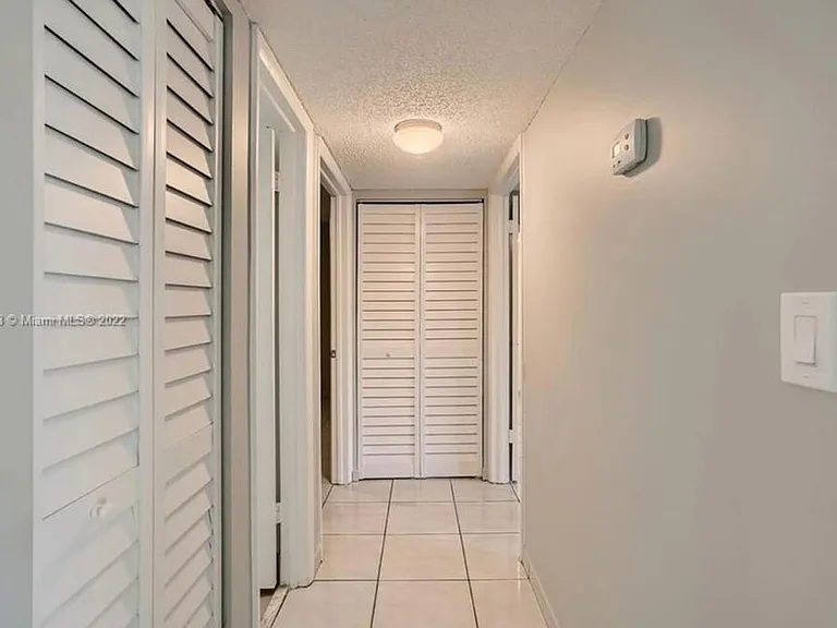 8015 SW 107th Ave #122 — Photo 15