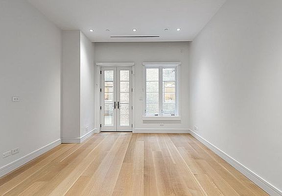 5th image of 242 5th Ave #4