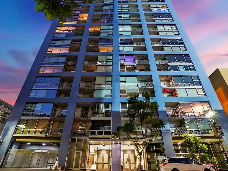 321 10th Ave #2107 — Photo 24