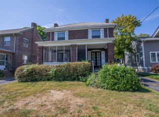 1129 Grandview Ave, Columbus, OH 43212