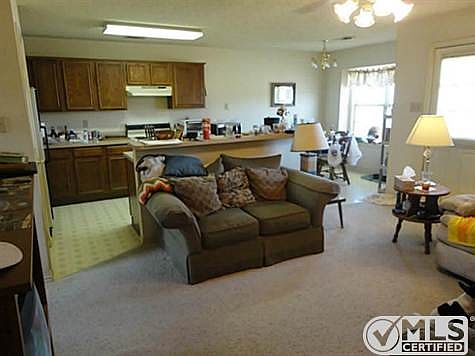 2nd image of 209 Janis Ln