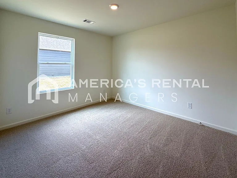 3808 Water Lily Ln — Photo 9