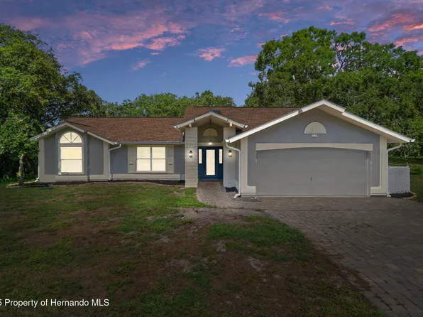 204 Oak Lake Dr, Spring Hill, FL 34608