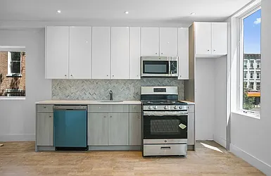 Rented by Realty Headquarters Inc