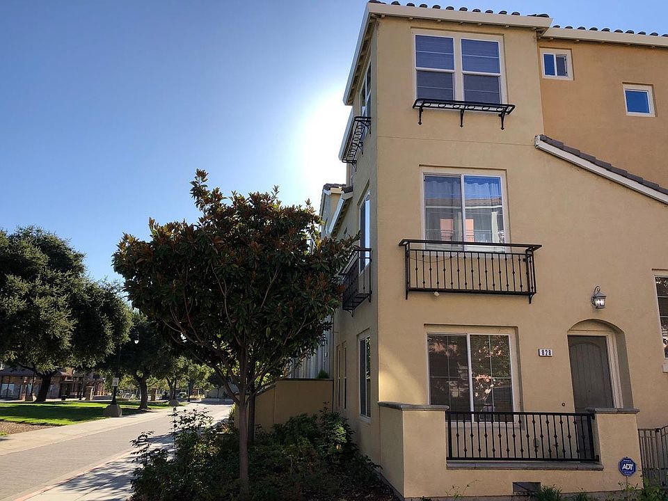 1st image of 10280 Park Green Ln Unit 828