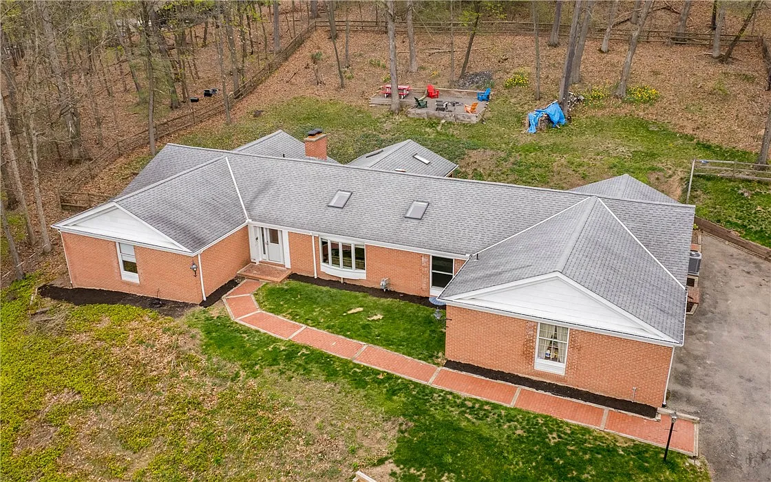 507 Buttermilk Ln photo 1