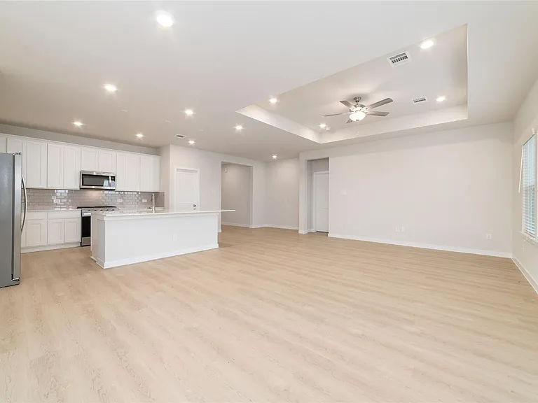 5831 Westwood Shore Dr — Photo 13