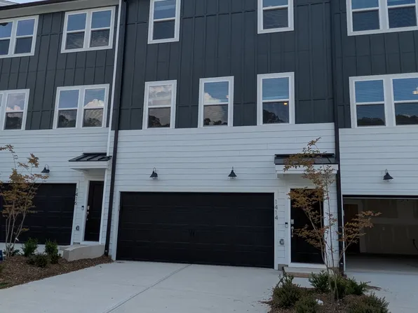 1414 Chrysalis Pl, Apex, NC