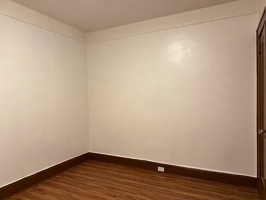 Bedroom, photo 1