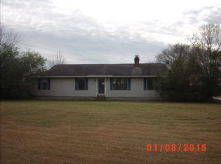6951 Hacklebarney Rd, Blackshear, GA 31516